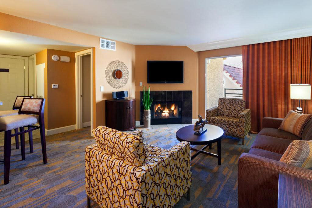 Holiday Inn Club Vac. - Desert Club Resort | Las Vegas, NV
