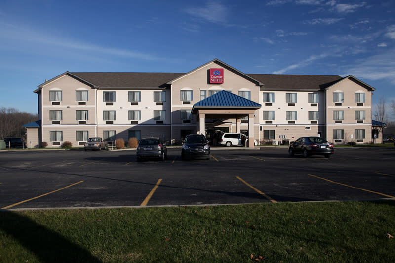Comfort Suites Grandville Grand Rapids Sw Group Accommodations In Grandville Mi