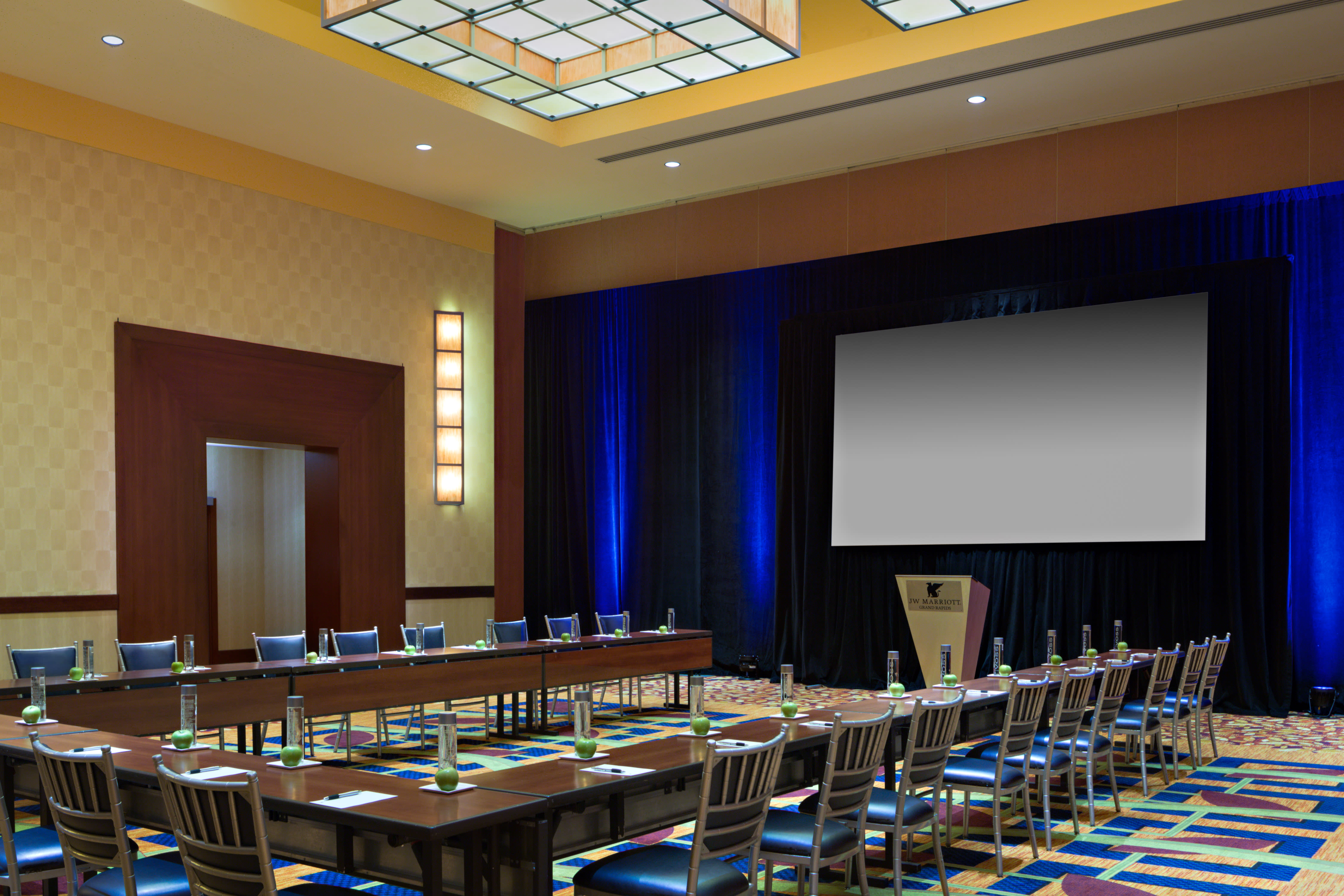 Jw Marriott Grand Rapids Meeting Facilities In Grand Rapids Mi