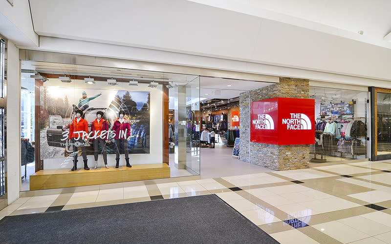 north face woodland mall 