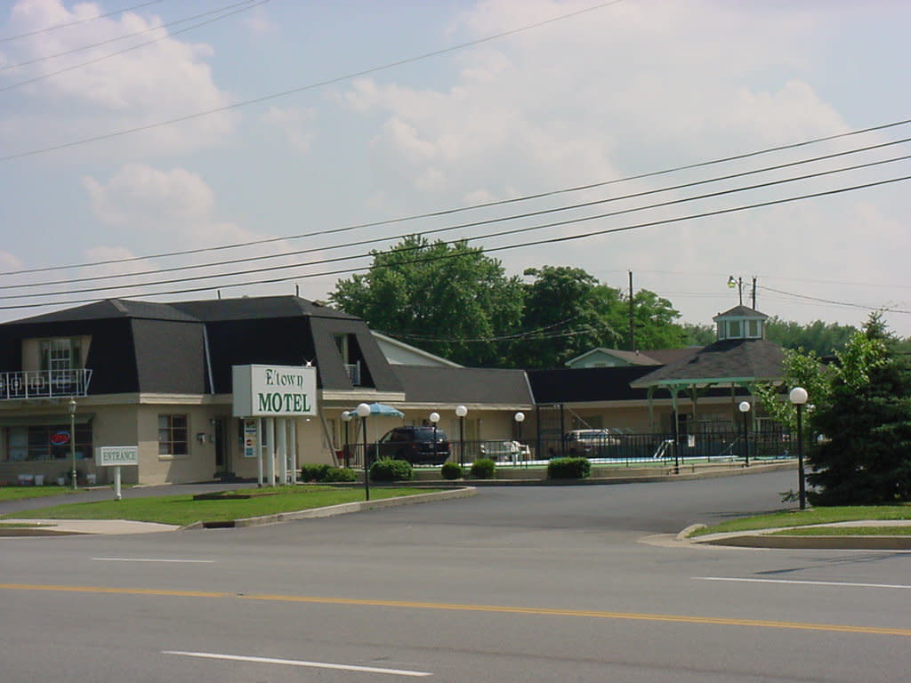 E Town Motel E Town Motel Exterior
