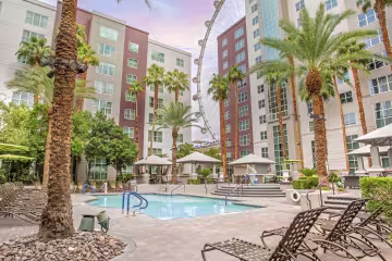 Hilton Grand Vacations Club, Flamingo