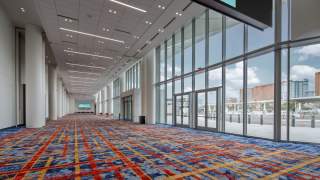 LVCC Interior - Connector Select Grand Lobby Connector to South Hall Central to South view