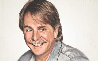 Take a look at the famous comedian Jeff Foxworthy, who can be found hosting hilarious comedy nights here in Laughlin, Nevada.