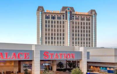 Palace station summer dreamin package