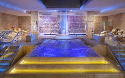 Qua Bath + Spa at Caesars Palace (1200x800)