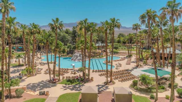 CasaBlanca pool (new)