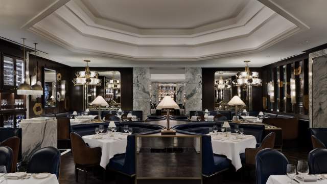 Elegant dining area at Don's Prime Steakhouse at Fontainebleau Las Vegas. PHOTO CREDIT CONNIE ZHOU