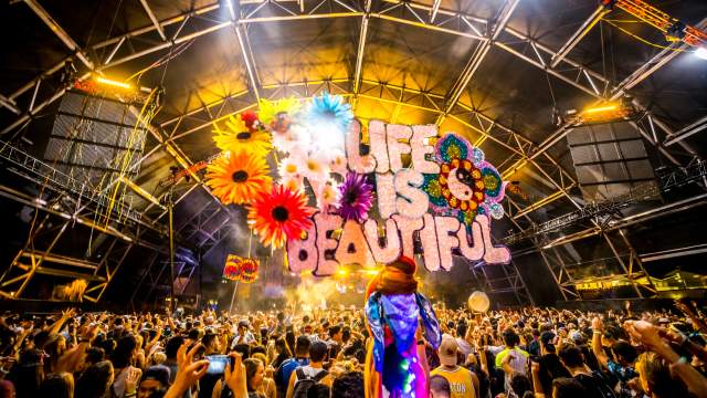 The crowd and the stage at the Life is Beautiful festival in Las Vegas