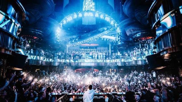 Famous DJ Martin Garrix gives an electrifying performance at OMNIA Nightclub.