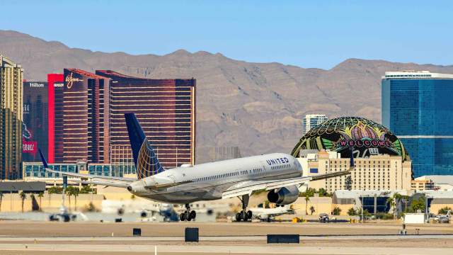 Airport: United Airlines domestic