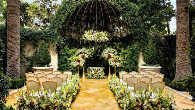 Wynn Weddings courtyard