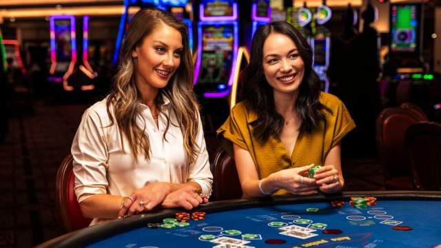 Women Casablanca Table Games