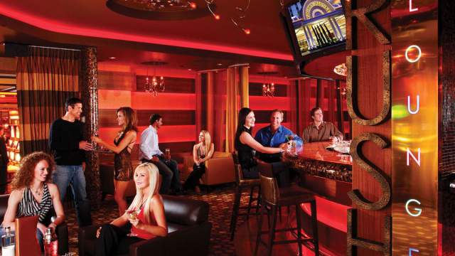 Unwind with some drinks and snacks at Rush Lounge at Golden Nugget!