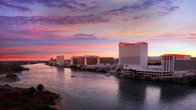 Photo of the colorado river in laughlin at sunset