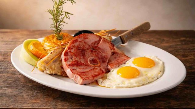 Hash house a gogo breakfast