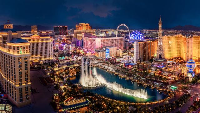 Take a look at this stunning view of the one and only Las Vegas strip.