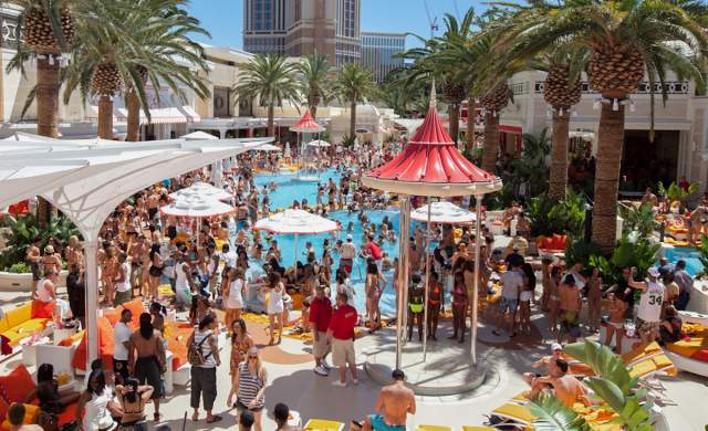 Can’t-Miss Pools in Las Vegas