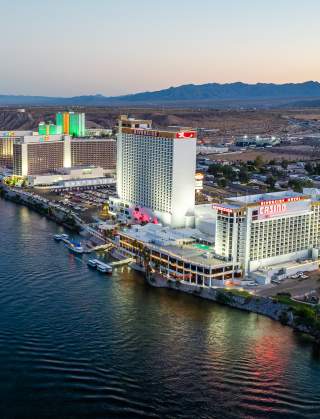What Makes Laughlin the Perfect Vacation Destination