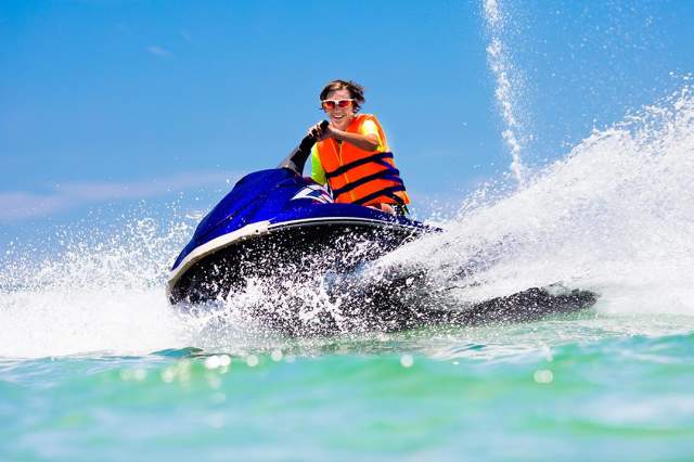 jet ski