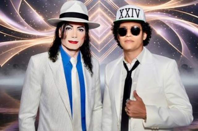 Moonwalking on Mars Tribute to Michael Jackson & Bruno Mars