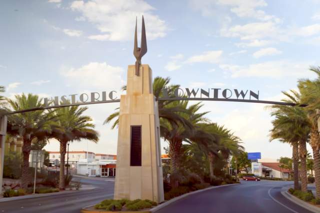 Enjoy some of the wonderful options on main street in downtown Boulder City.