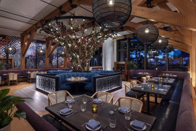 VIVA Main Dining Room at Resorts World