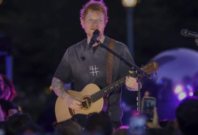 Ed Sheeran: LOOP Tour