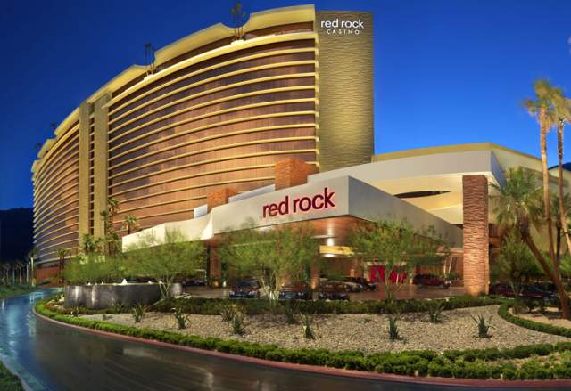 Room Rates Up To 30% Off Plus a $50 Resort Credit