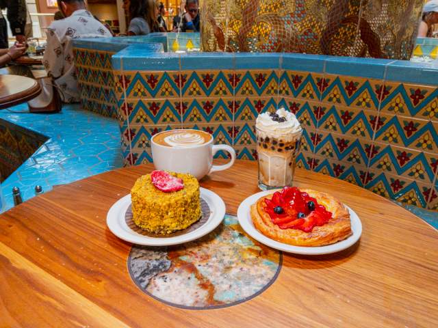 Urth Cafe 2