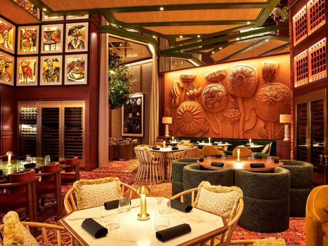 Bazaar Mar Interior