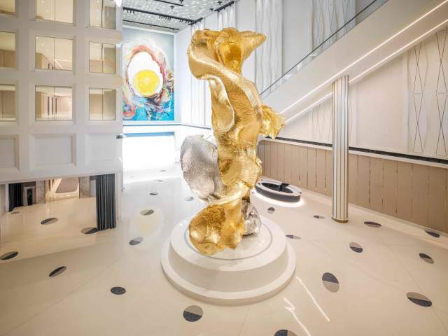 Fontainebleau Las Vegas_Urs Fischer