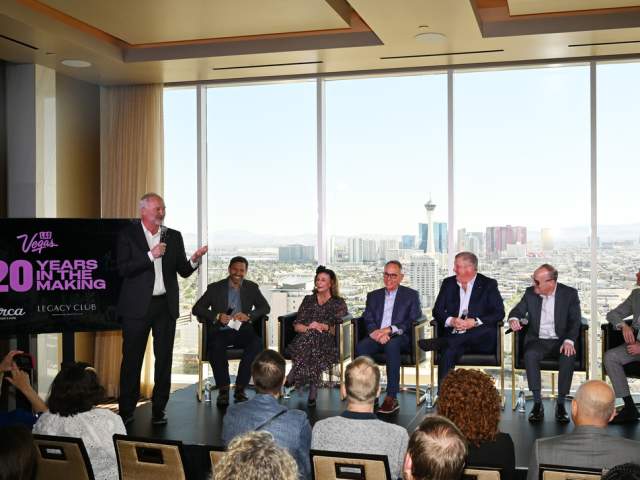 Steve Hill Speaking to Panelists