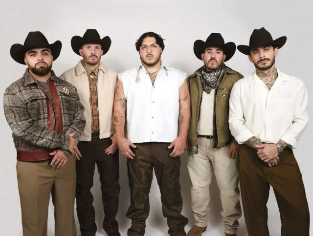 Grupo Frontera: Triste Pero Bien C*bron Tour