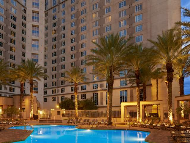 Complimentary Upgrade To A One-Bedroom Suite