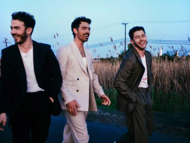 Jonas Brothers - JONAS20: Greetings From Las Vegas