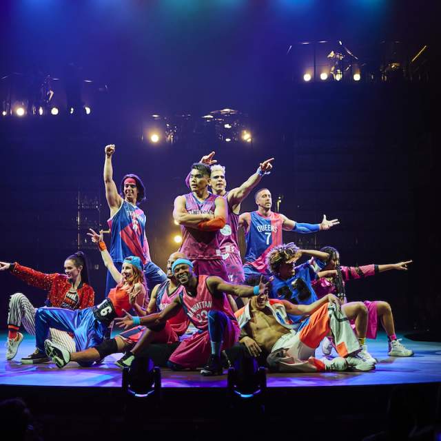 A group of Mad Apple performers giving it their all during their performance!