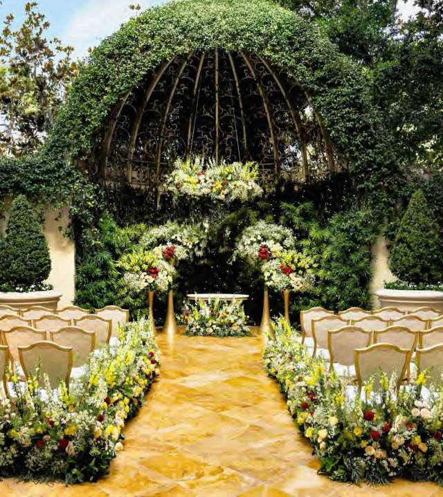 Wynn Weddings courtyard