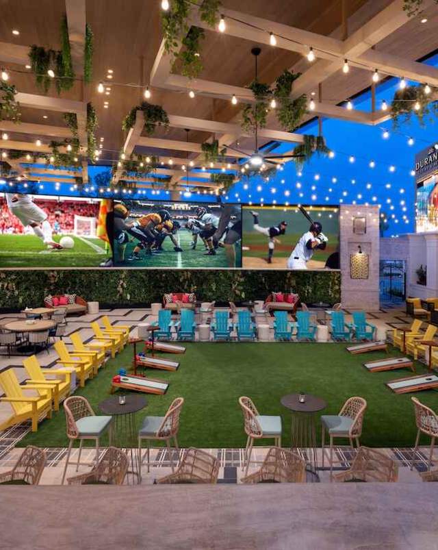Take a seat at The George Sportsmen’s Lounge Patio inside of the beautiful Durango Casino & Resort.