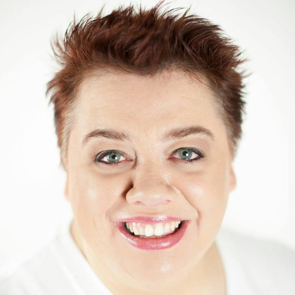 Gabi Palmer, head brewer and manager at Schmohz Grand Rapids
