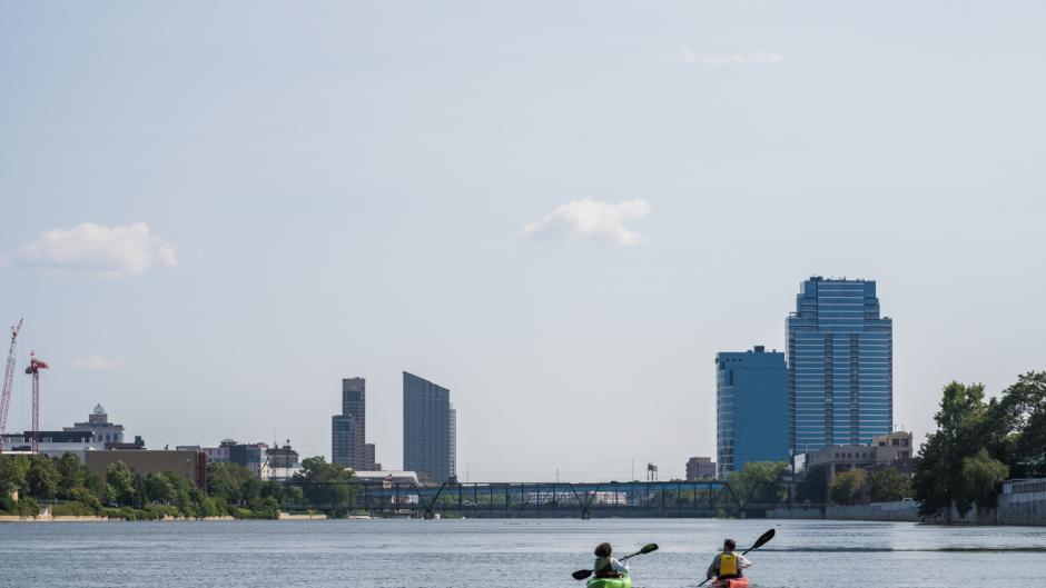 Located along the Grand River just north of downtown, Riverside Park offers a boat launch site, disc golf course, baseball fields, soccer fields, and outdoor shelter.