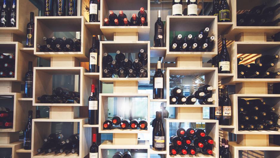 Aperitivo is the perfect place to complete your shopping at the Downtown Market.