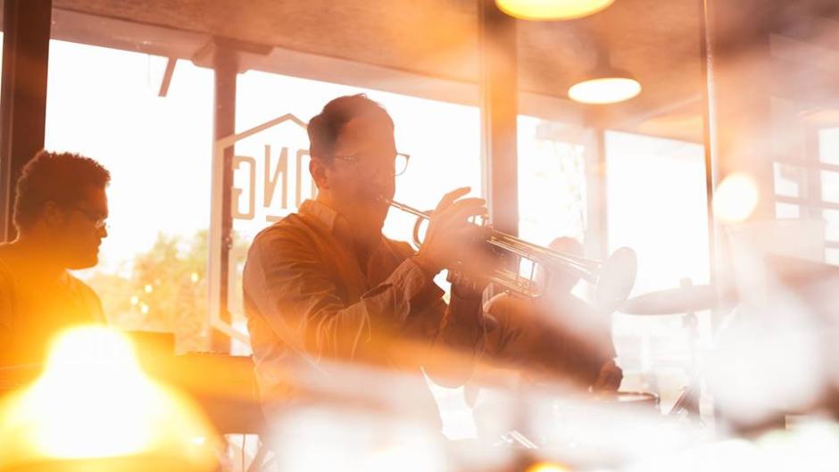 Musicians at Long Road Distillers