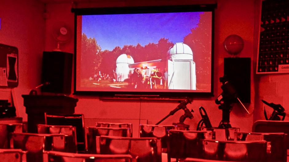 Guests can watch a 15-minute audiovisual presentation and visit the observatory's library.