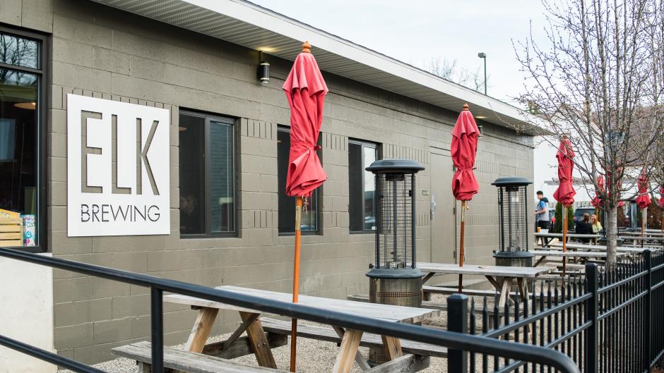 Elk Brewing's Outdoor Patio in the Uptown Neighborhood