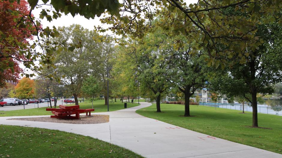 The area boasts plenty of green space and opportunity for meeting attendees to stay active, such as Sixth Street Park.