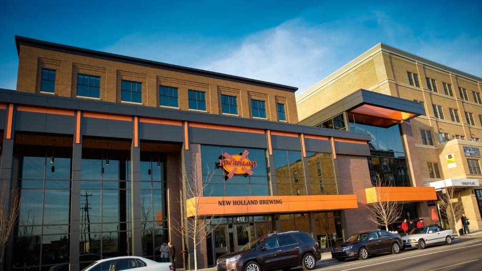 The Knickerbocker Building Exterior