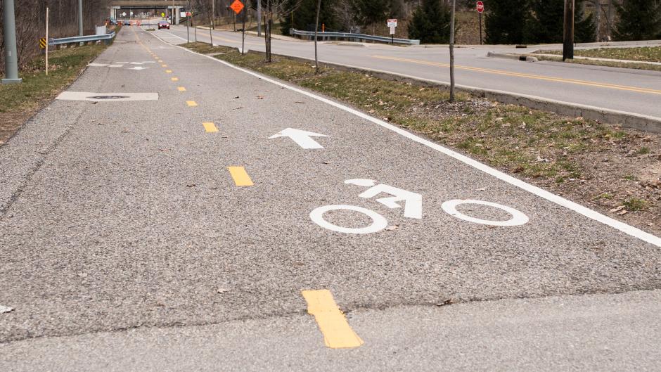 Riverside Park offers plenty of paved trails, including access to the 93-mile long White Pine Trail.