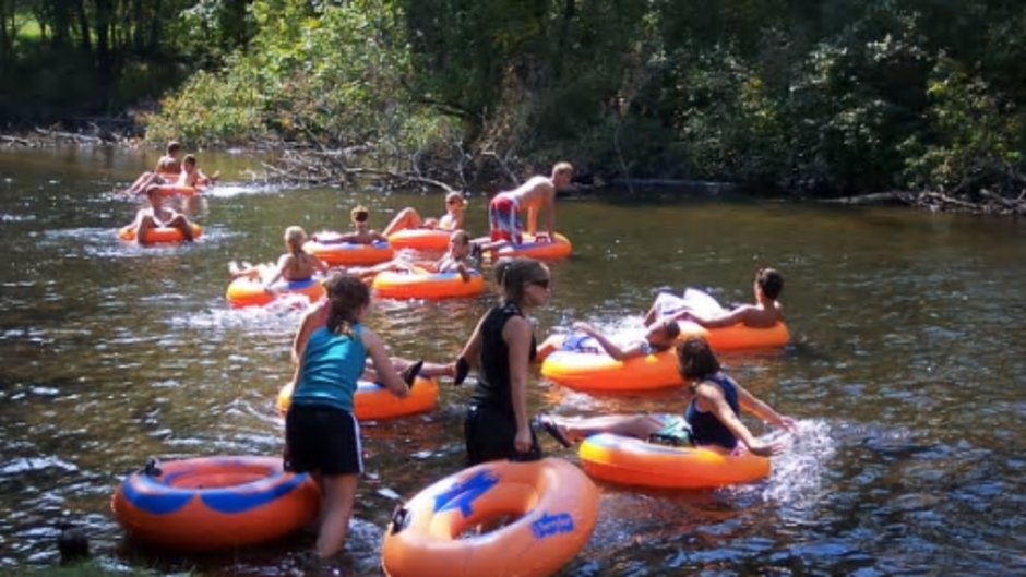 Tubers getting ready to float down the Rogue River.