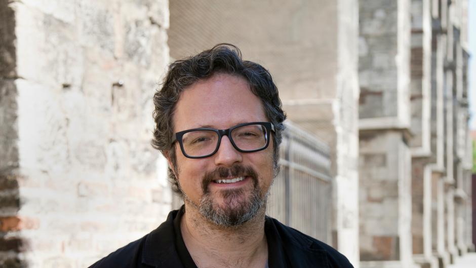 Rafael Lozano-Hemmer, a Mexican-Canadian artist, develops interactive installations that live at the intersection of architecture and performance art.